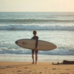 Ilk surf dersi başlangıç rehberi
